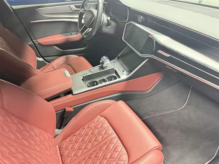 Audi A7L 2024 2024款 45 TFSI quattro 黑武士版