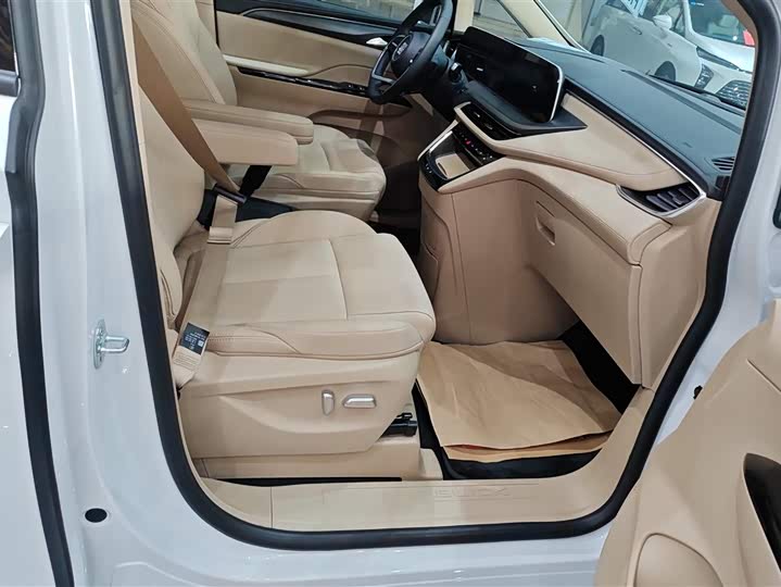 Buick GL8 Hybrid 2025 2025款 陆尚 智享版 7座