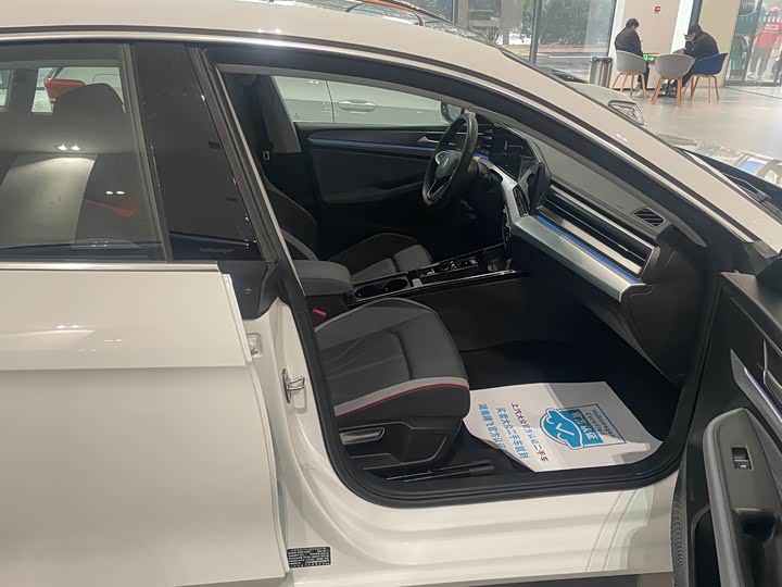 Volkswagen Lamando L 2025 2025款 凌渡L 280TSI DSG酷辣版