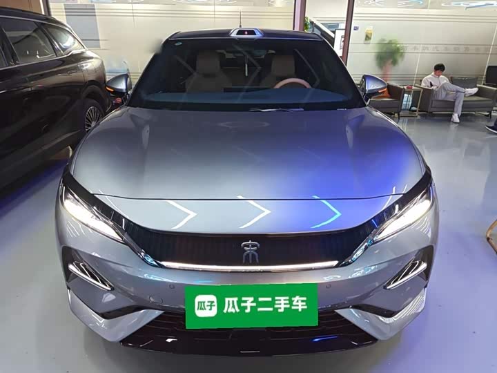 2025 BYD Song L