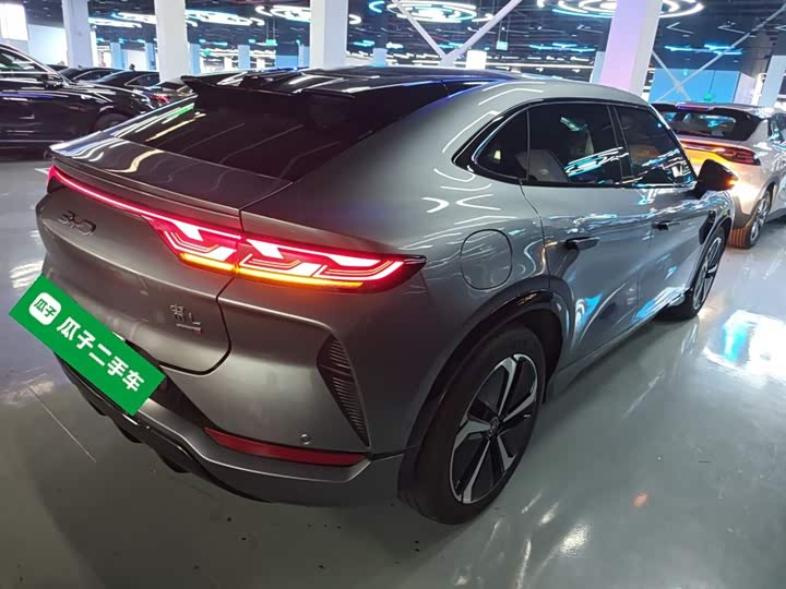 BYD Song L 2025 2025款 智驾版 662km 激光雷达卓越型