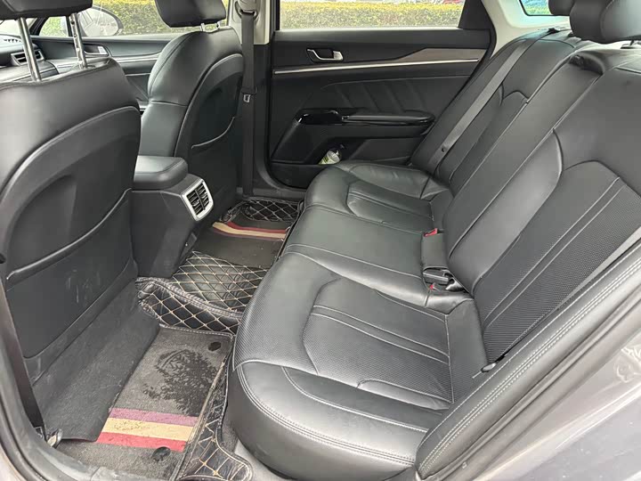 Kia K5 2021 2021款 380T GT-Line 焕新版