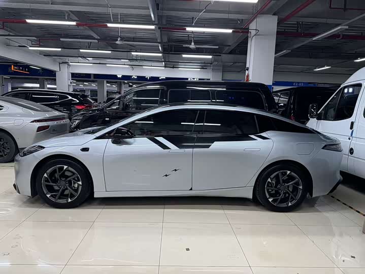 GAC Hyptec GT 2023 2023款 560后驱七翼版