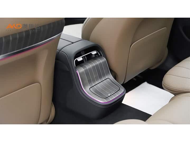 Mercedes-Benz E-Class 2025 2025款 E 300 L 豪华型