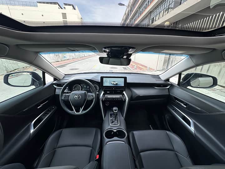 Toyota Venza 2024 2024款 2.0L CVT两驱豪华版