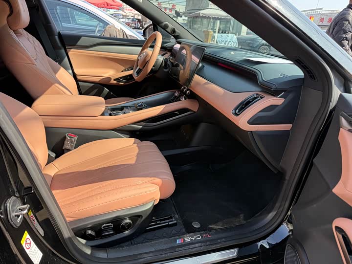 BYD Song L 2025 2025款 智驾版 550km 卓越型