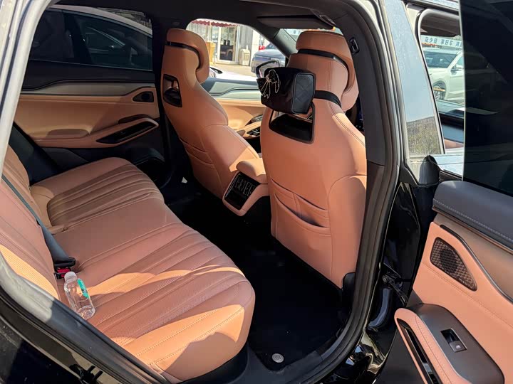 BYD Song L 2025 2025款 智驾版 550km 卓越型