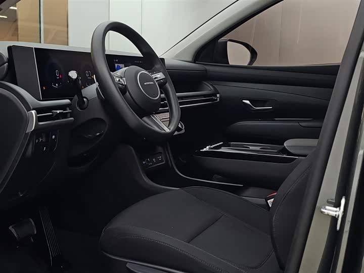 Hyundai Tucson L 2025 2025款 途胜L 1.5T 精英版