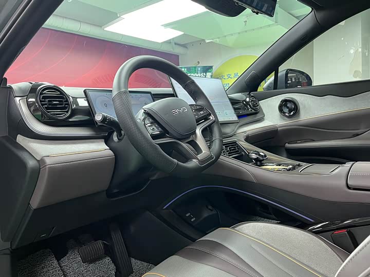 BYD Frigate 07 2024 2024款 荣耀版 DM-i 100KM 豪华型