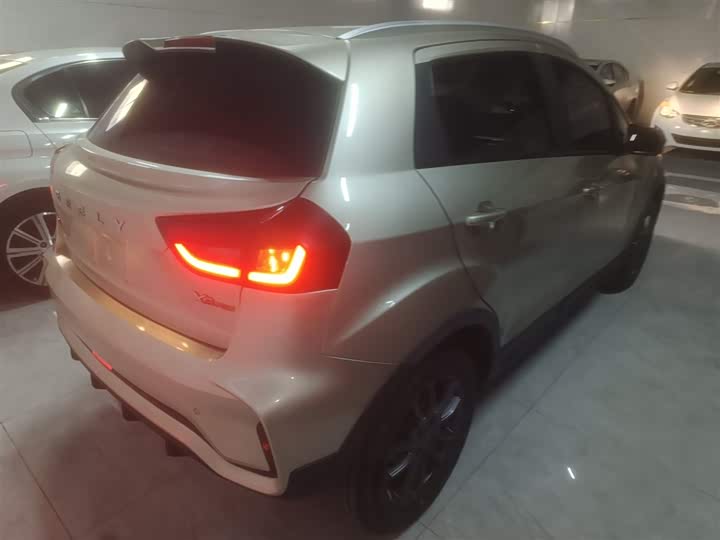 Geely Vision X3 2021 2021款 PRO 1.5L 手动精英型