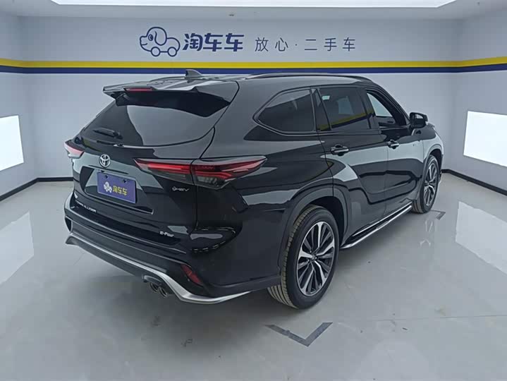 Toyota Crown Kluger 2024 2024款 2.5L HEV四驱豪华版