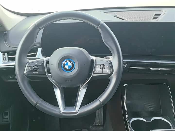 BMW iX1 2023 2023款 eDrive25L X设计套装