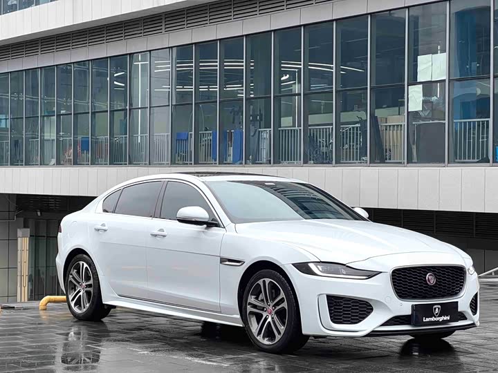 Jaguar XE L 2024 2024款 2.0T 250PS R-DYNAMIC S进取运动版