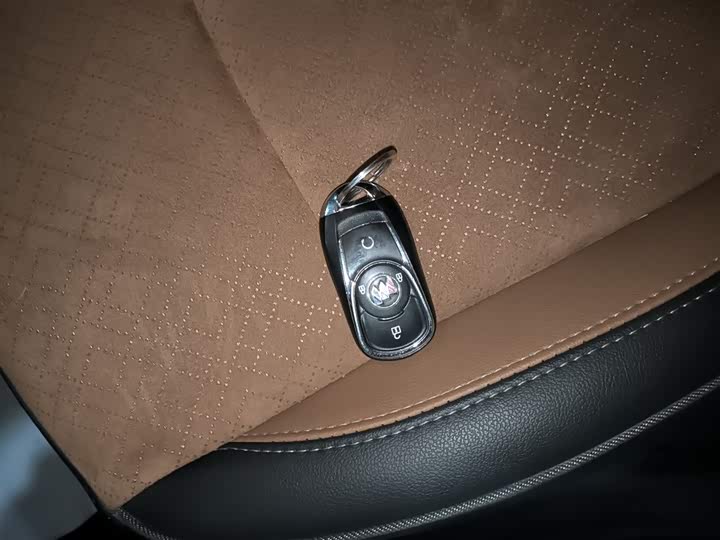 Buick Encore GX 2020 2020款 20T CVT两驱豪华型