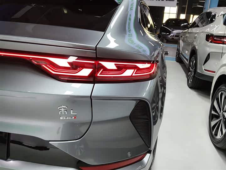 BYD Song L 2025 2025款 智驾版 662km 激光雷达卓越型