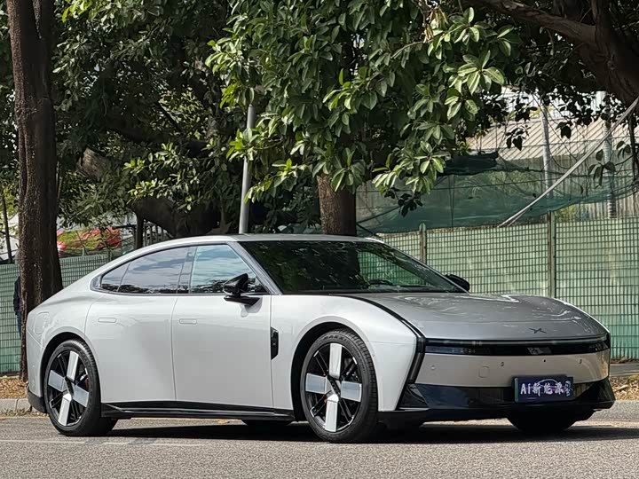 XPeng P7 2025 2025款 820 超长续航 Ultra