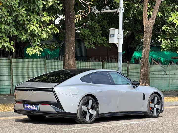 XPeng P7 2025 2025款 820 超长续航 Ultra