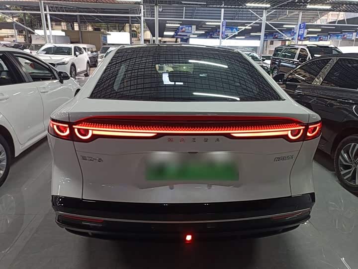 Mazda EZ-6 2024 2024款 增程200智雅版