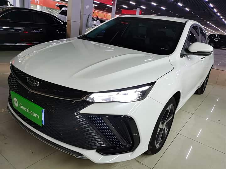 2022 Geely Emgrand L