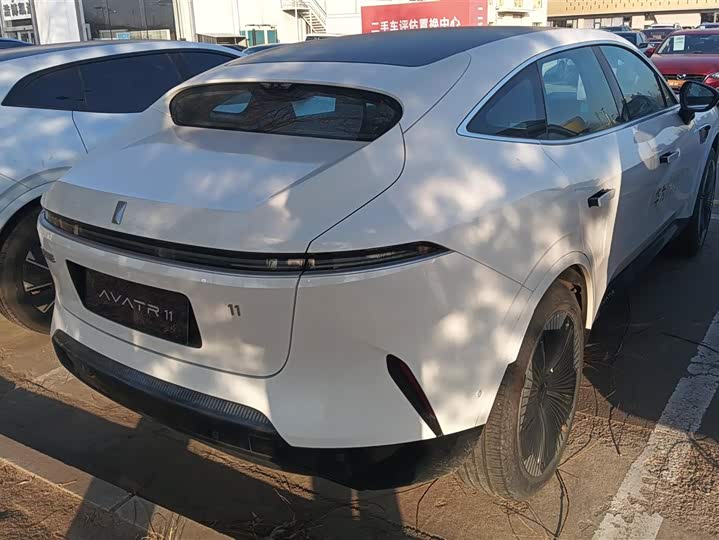 Avatr 11 2023 2023款 长续航单电机版 5座