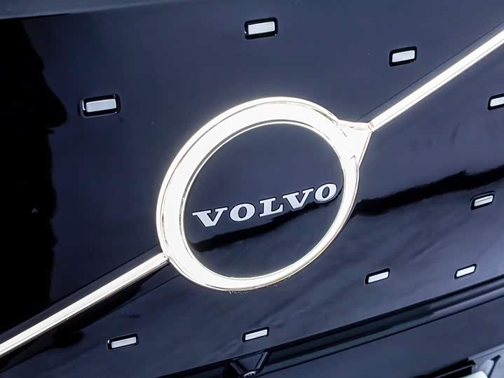 Volvo EM90 2025 2025款 Ultra 六座