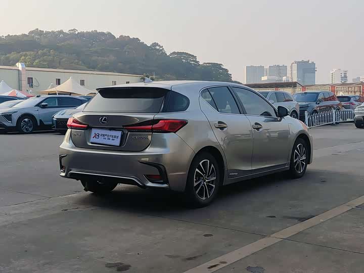 Lexus CT 200h 2020 2020款 CT200h 精英版 单色