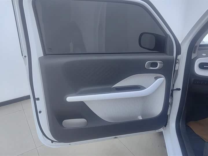 Geely Galaxy Panda Mini 2025 2025款 熊猫mini 210km 元气熊