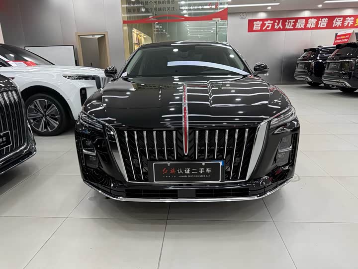 2025 Hongqi H5 Hybrid