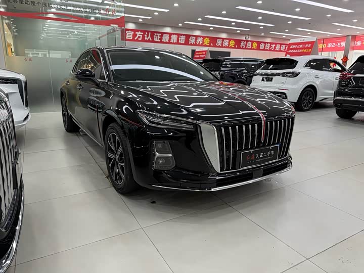 2025 Hongqi H5 Hybrid
