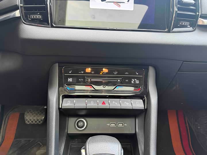 Skoda Karoq 2022 2022款 TSI280 奢享版