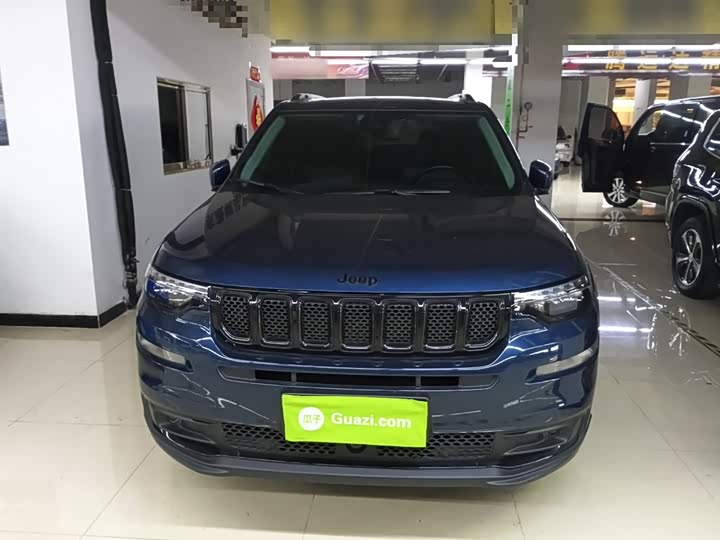 Jeep Grand Commander 2020 2020款 2.0T 四驱夜鹰版