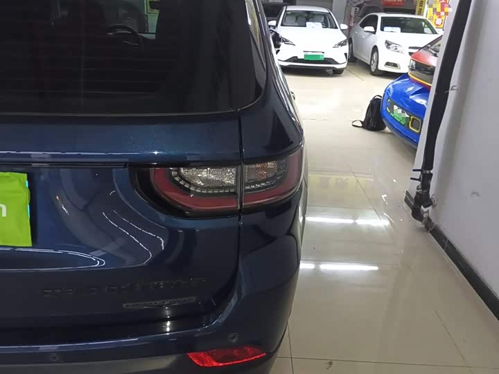 Jeep Grand Commander 2020 2020款 2.0T 四驱夜鹰版