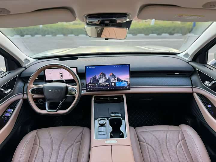 Chery Tiggo 8L 2024 2024款 2.0T 两驱尊贵版 5座