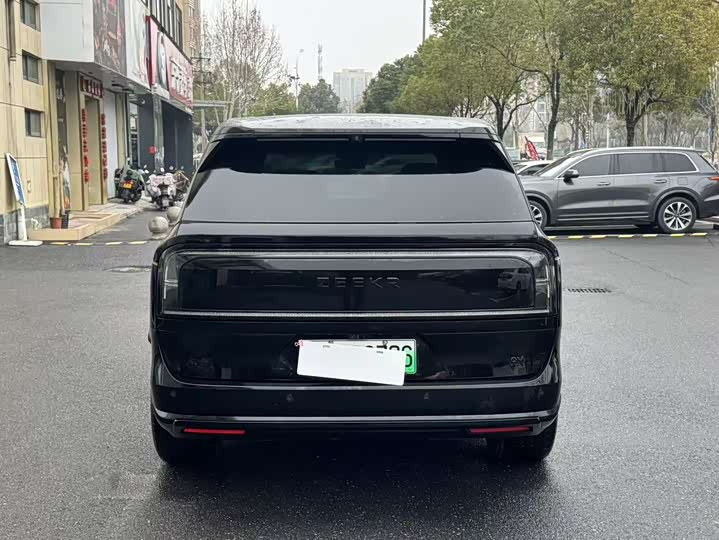 Zeekr 9X 2025 2025款 Ultra版 70kWh