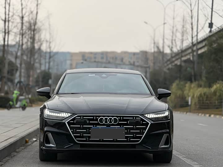 Audi A7L 2024 2024款 45TFSI S-line 筑梦型 流晶套装