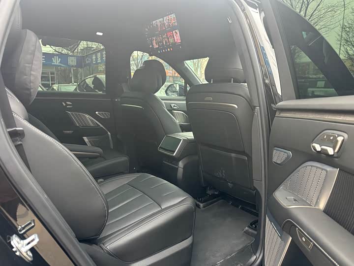 Nio Onvo L90 2025 2025款 Ultra 六座版