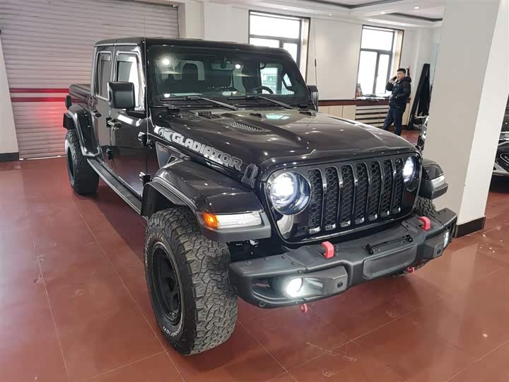 Jeep Gladiator 2022 2022款 3.6L 先行版