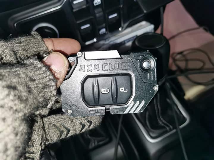 Jeep Gladiator 2022 2022款 3.6L 先行版