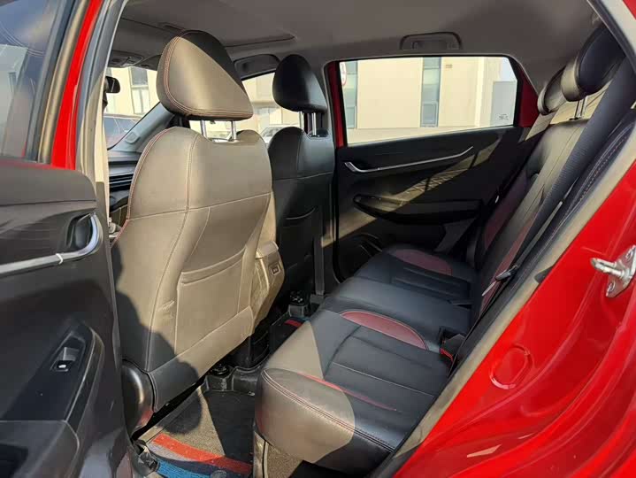 Geely Vision X3 2021 2021款 PRO 1.5L CVT尊贵型