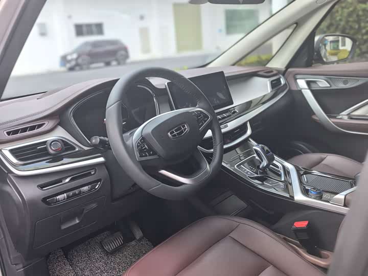 Geely Jiaji Hybrid 2022 2022款 1.5TD PHEV 白金舒适型