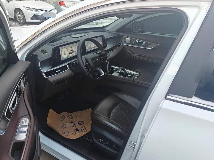 Chery Tiggo 8 Pro 2024 2024款 冠军版 290T 两驱巅峰版 5座