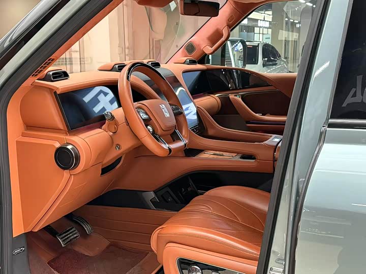 BYD Yangwang U8 2023 2023款 豪华版