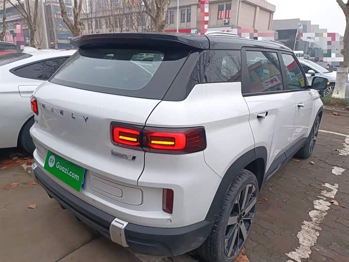 Geely Icon 2023 2023款 1.5TD 巧克力醇巧版