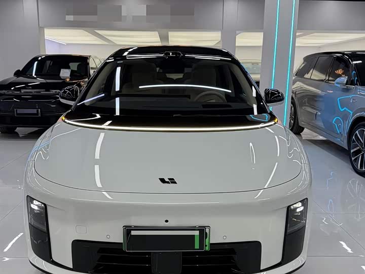 LiXiang i8 2025 2025款 标准版