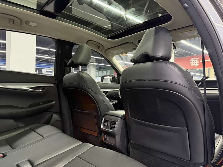 Infiniti QX50 2020 2020款 改款 2.0T 四驱菁英版