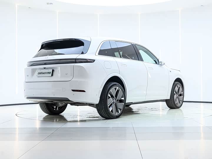 LiXiang L7 2025 2025款 Ultra 智能焕新版