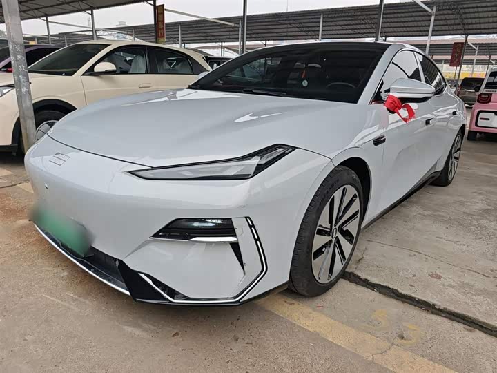 Geely Galaxy E8 2024 2024款 550km 后驱PRO