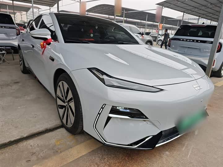 Geely Galaxy E8 2024 2024款 550km 后驱PRO