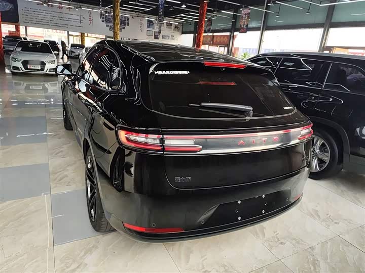 Aito M5 2025 2025款 增程 Ultra 后驱版