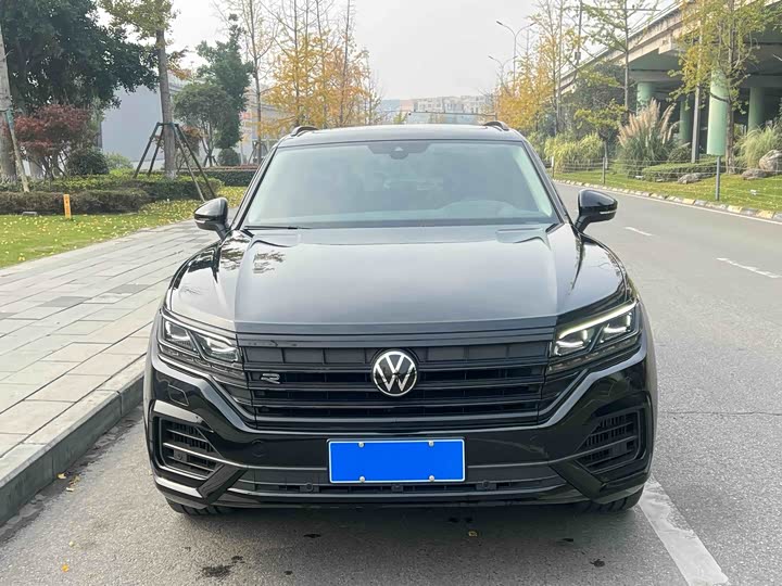 Volkswagen Touareg 2022 2022款 3.0TSI 锐享版 曜黑运动套装
